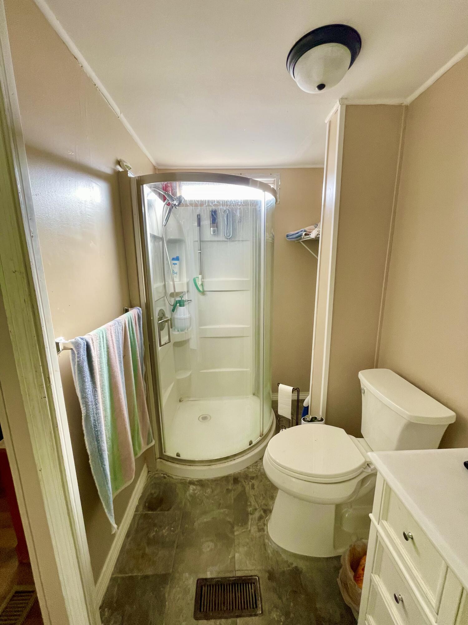 Spanish Lakes Riverfront - Residential