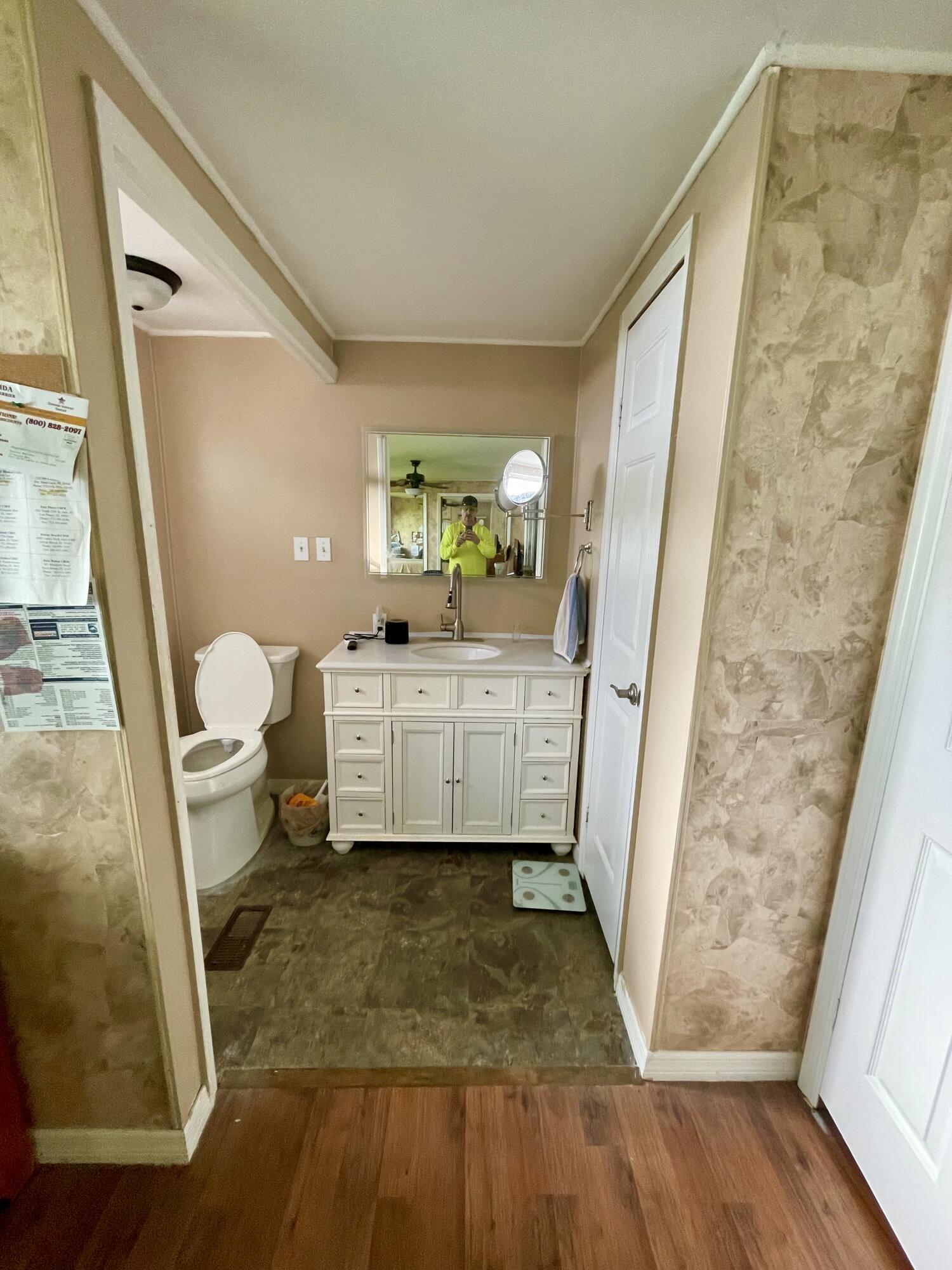 Spanish Lakes Riverfront - Residential