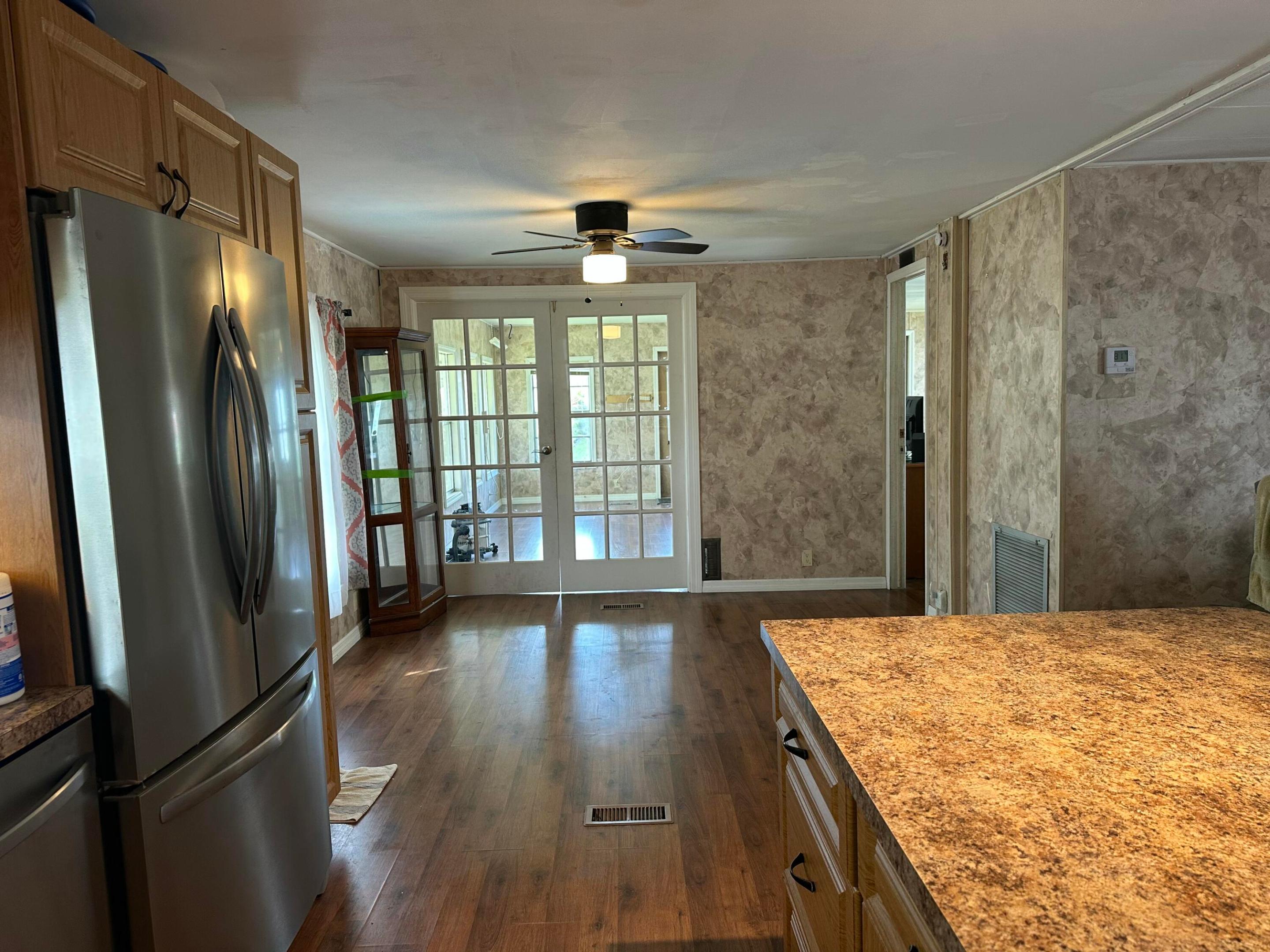 Spanish Lakes Riverfront - Residential