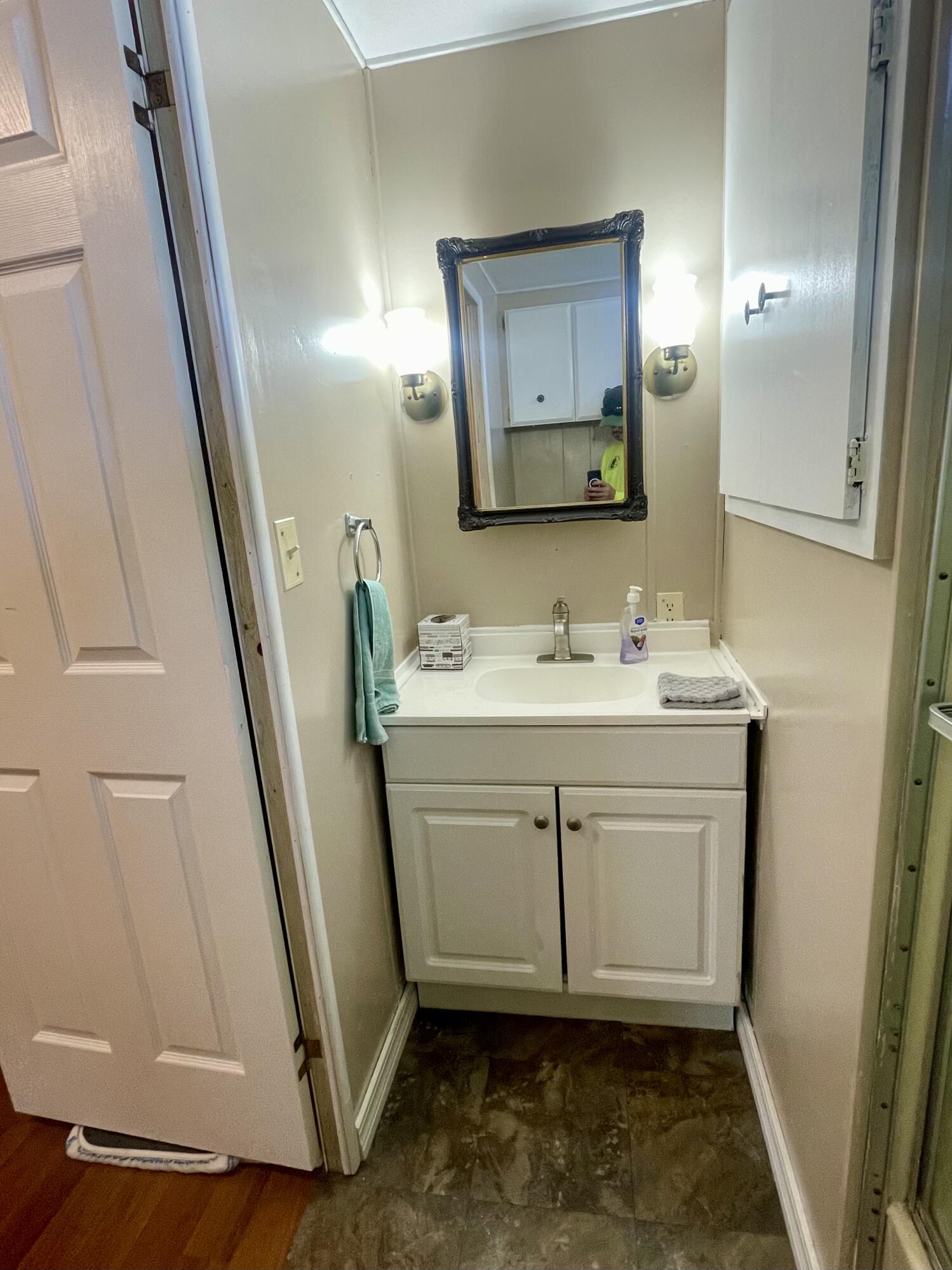 Spanish Lakes Riverfront - Residential