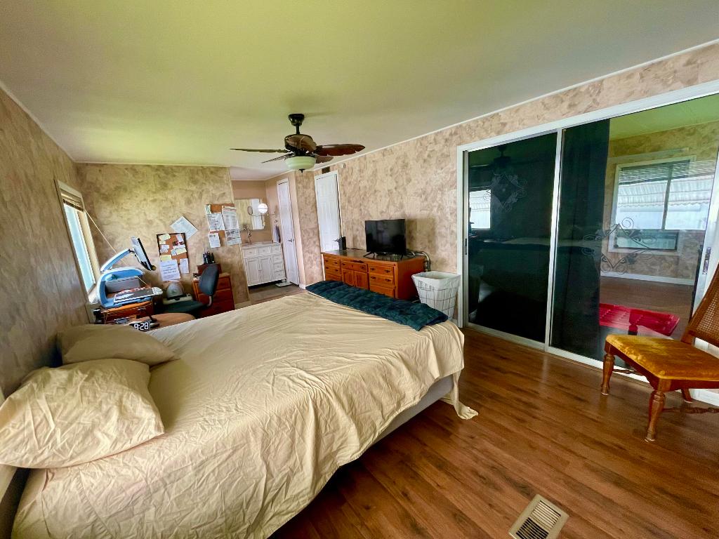 Spanish Lakes Riverfront - Residential