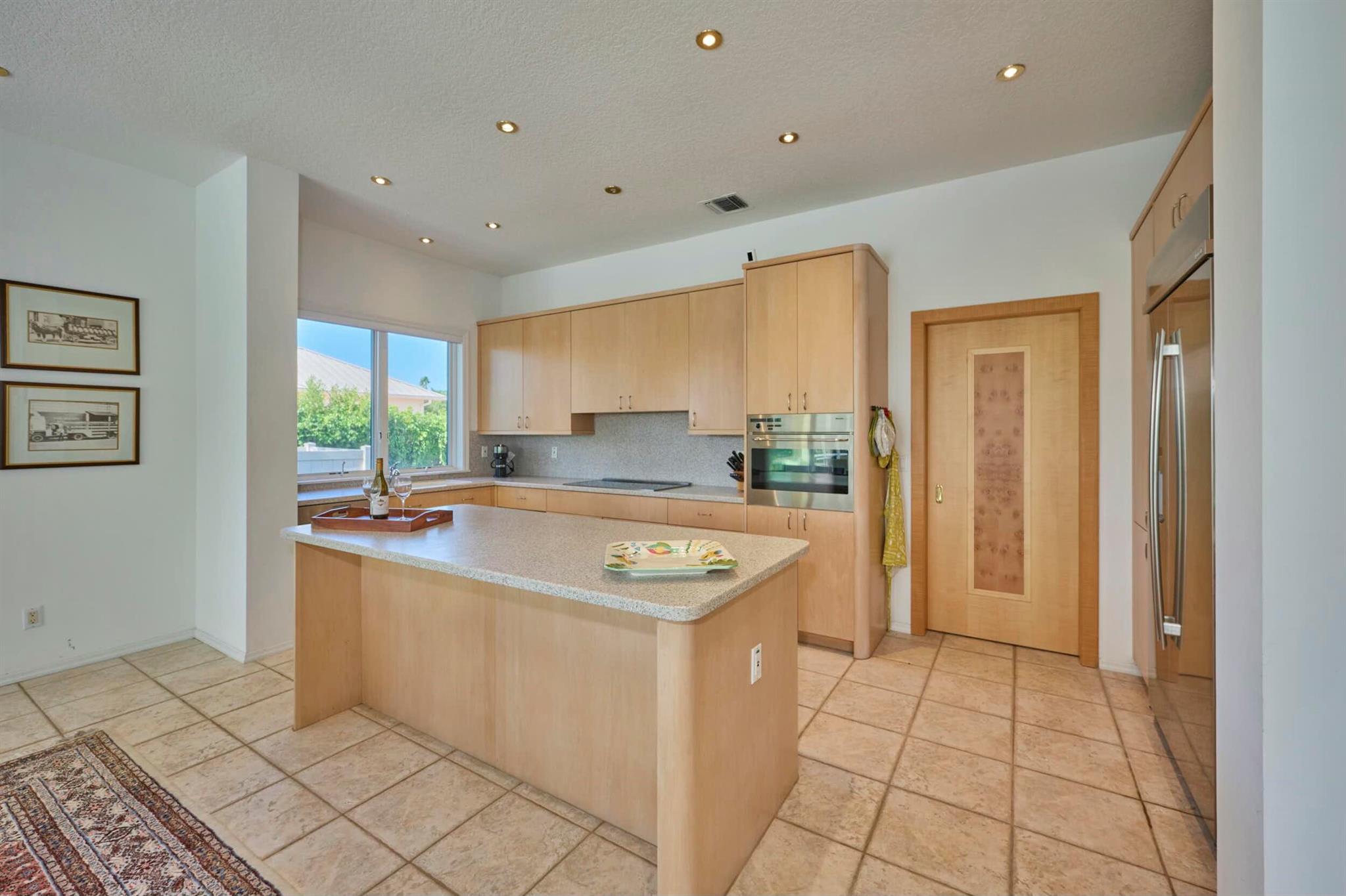 MONTE CARLO COUNTRY CLUB - Residential