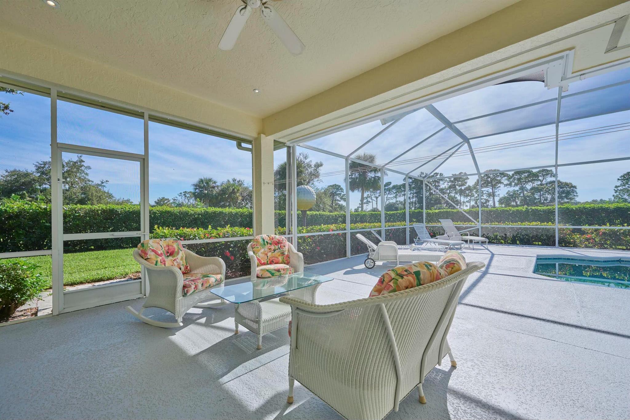 MONTE CARLO COUNTRY CLUB - Residential