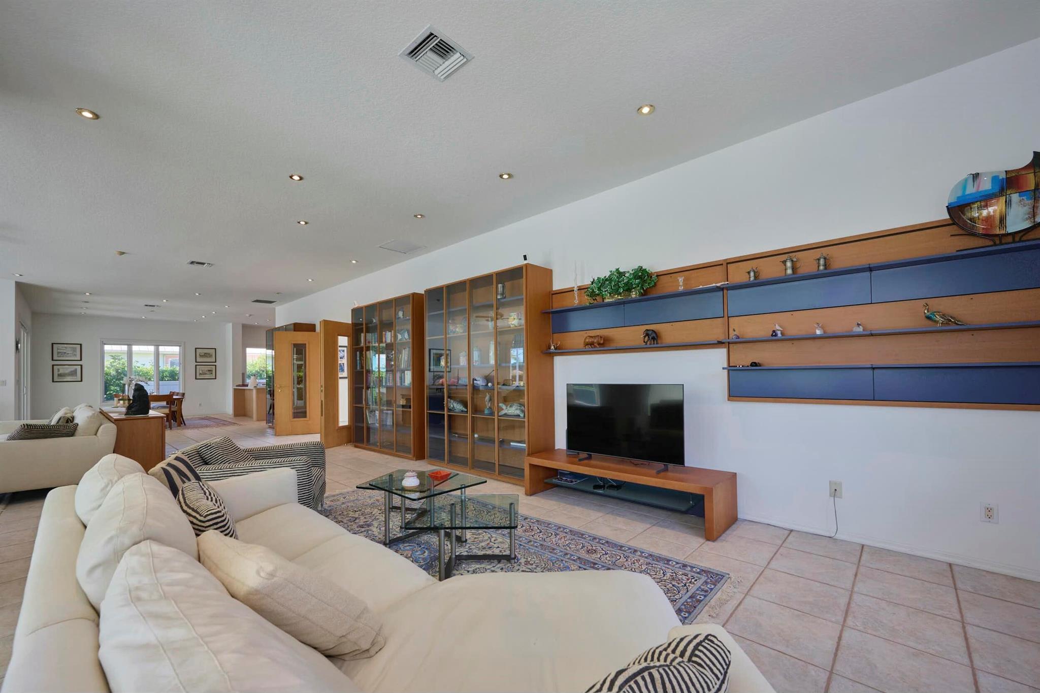 MONTE CARLO COUNTRY CLUB - Residential