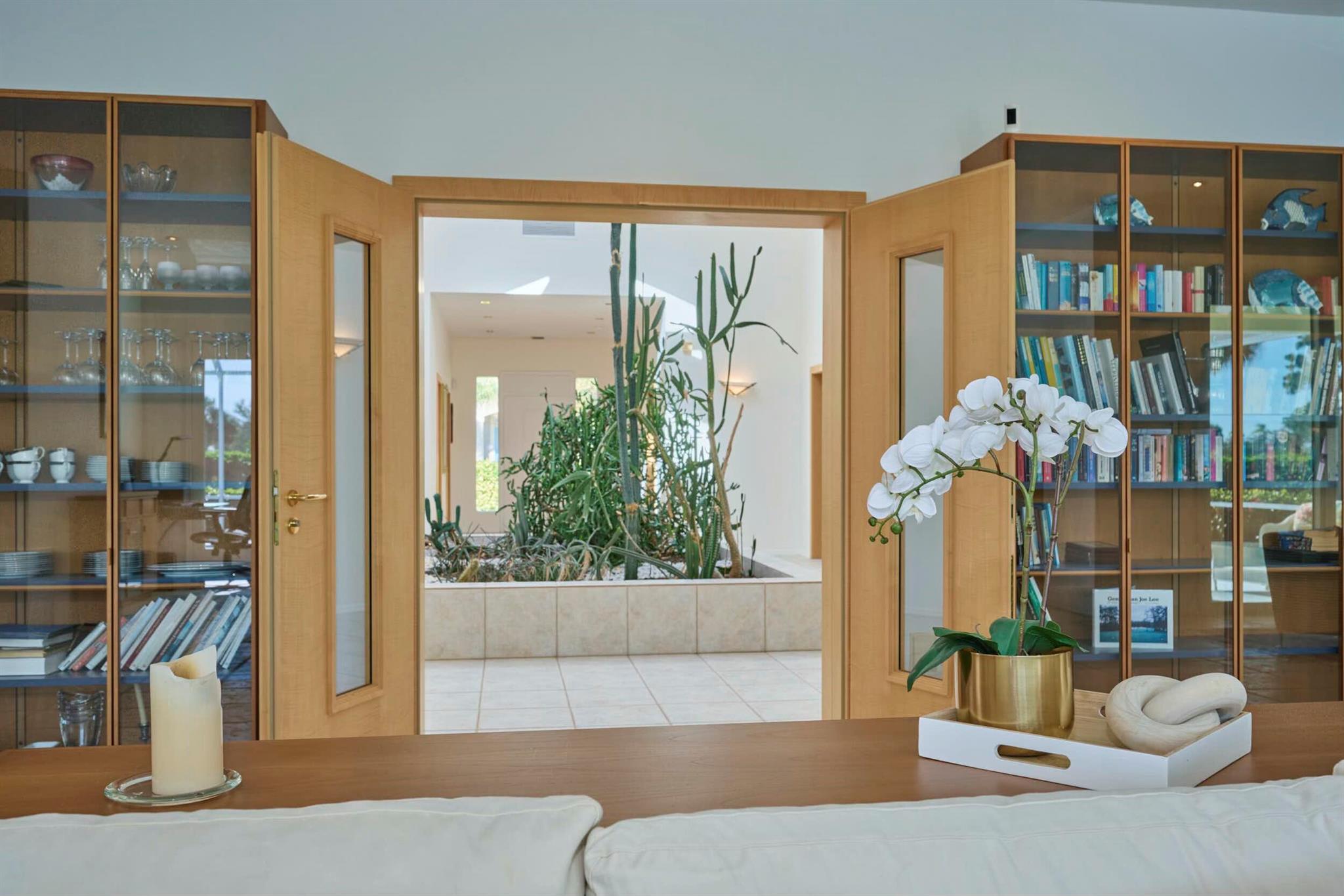 MONTE CARLO COUNTRY CLUB - Residential