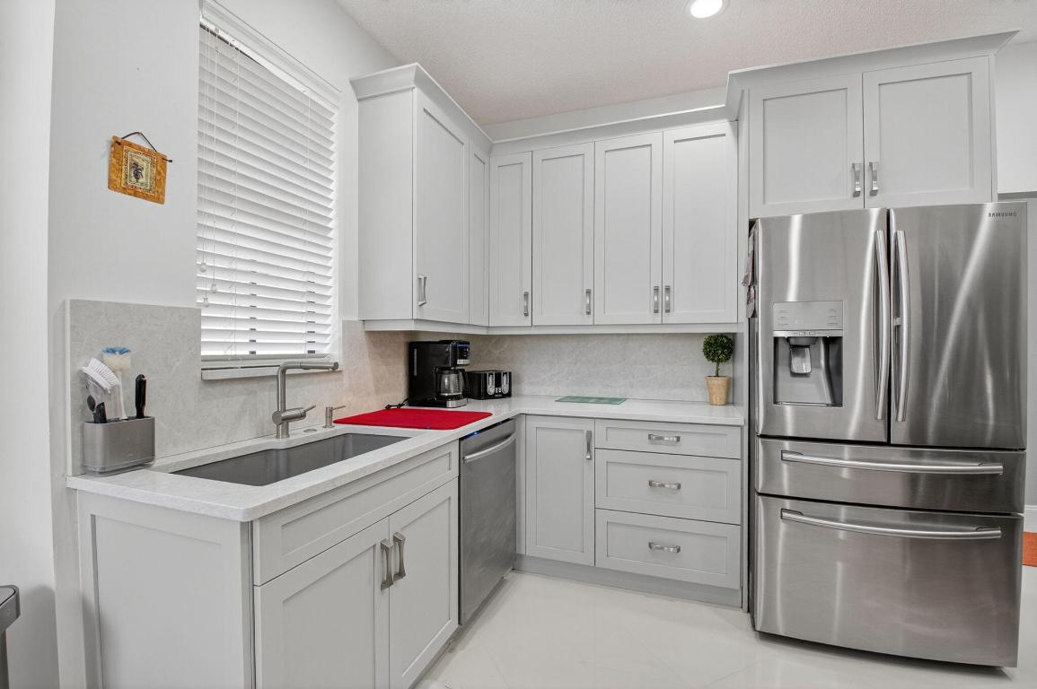 OAK RUN OF ARVIDA COUNTRY CLUB - Residential