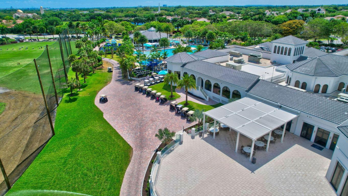 OAK RUN OF ARVIDA COUNTRY CLUB - Residential