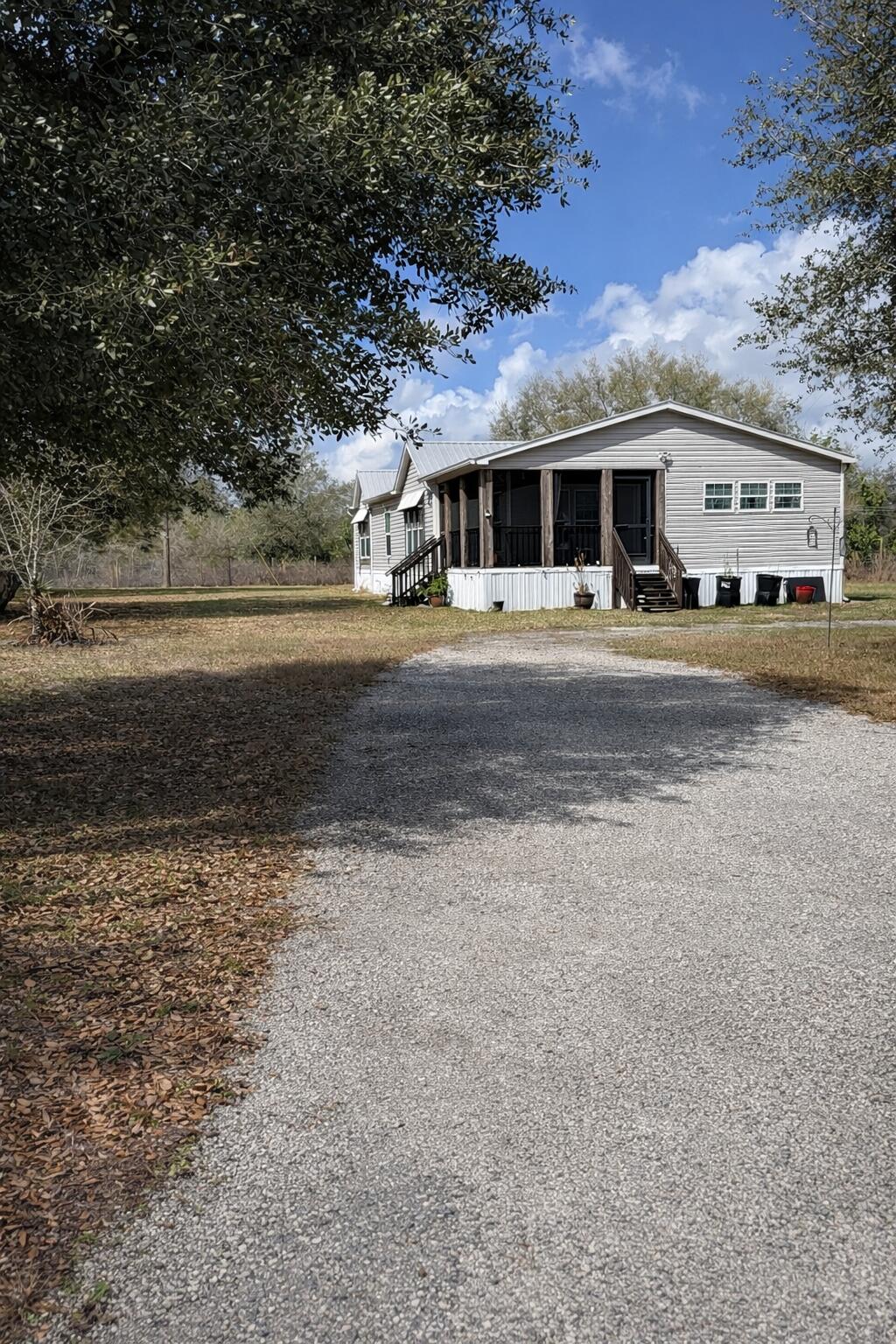 THE SOUTHERN COLONIZATION - Residential