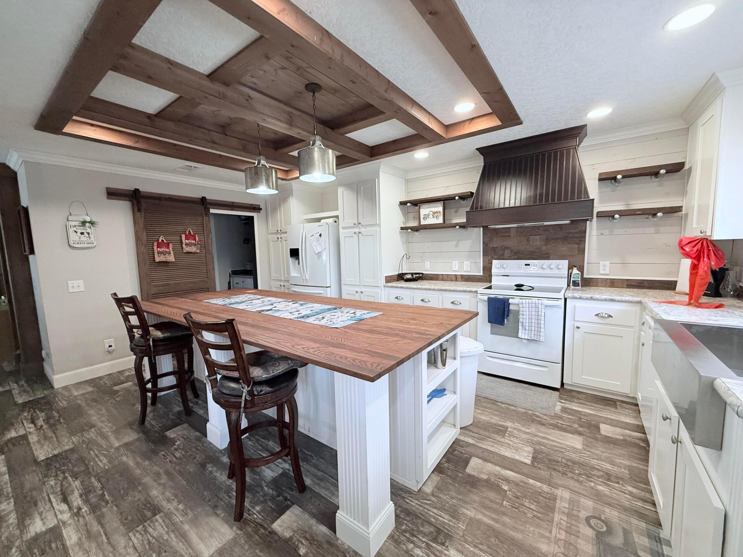 THE SOUTHERN COLONIZATION - Residential