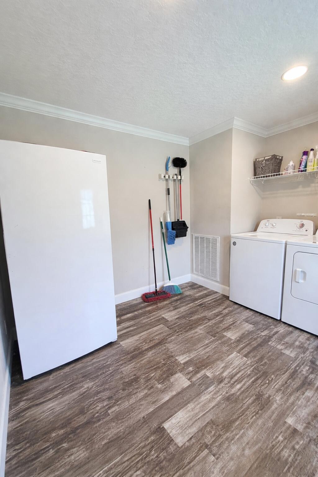 THE SOUTHERN COLONIZATION - Residential