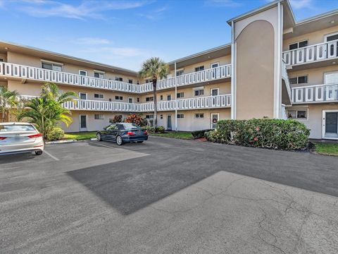 A home in Lake Worth