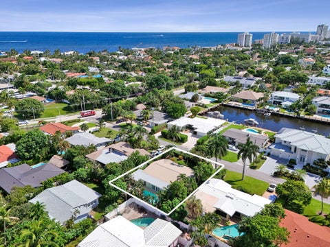 Tiny photo for 3207 DOVER Road, Pompano Beach, FL 33062 (MLS # B26086418)