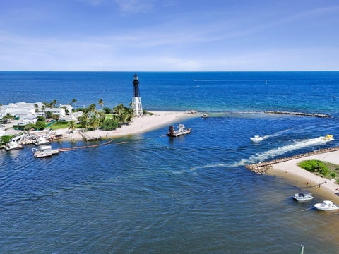 Tiny photo for 3207 DOVER Road, Pompano Beach, FL 33062 (MLS # B26086418)