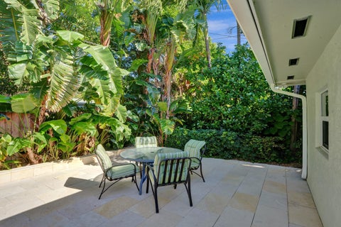 Tiny photo for 3207 DOVER Road, Pompano Beach, FL 33062 (MLS # B26086418)