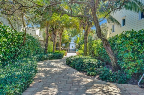 Tiny photo for 3207 DOVER Road, Pompano Beach, FL 33062 (MLS # B26086418)