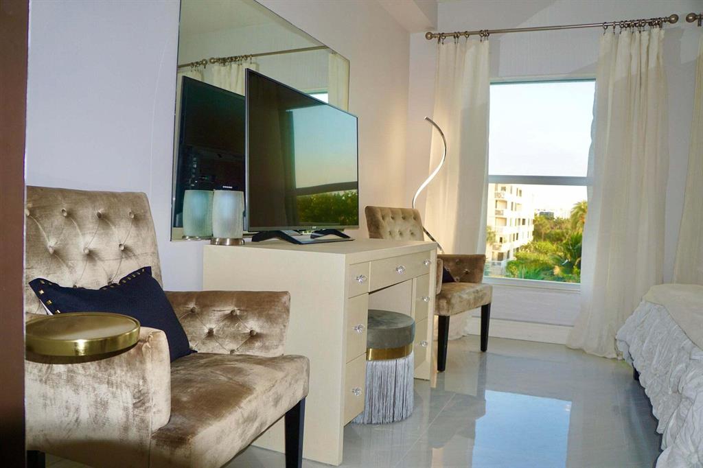 LA RENAISSANCE - Residential