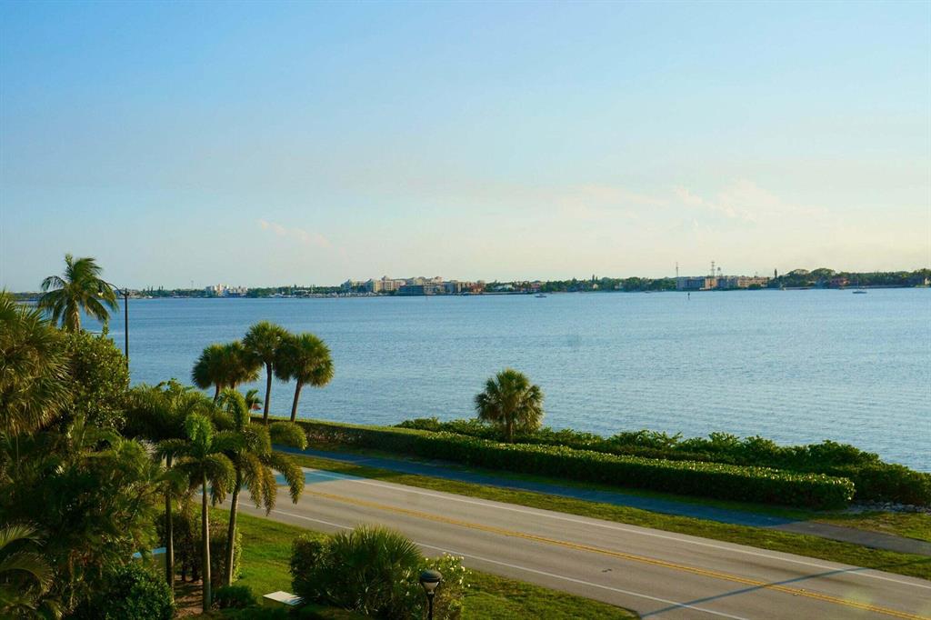 LA RENAISSANCE - Residential