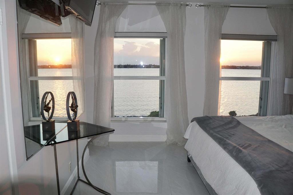 LA RENAISSANCE - Residential