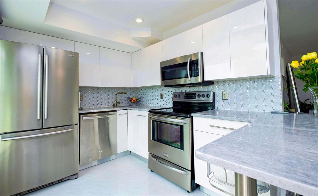 LA RENAISSANCE - Residential