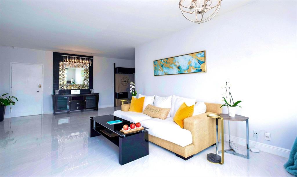 LA RENAISSANCE - Residential