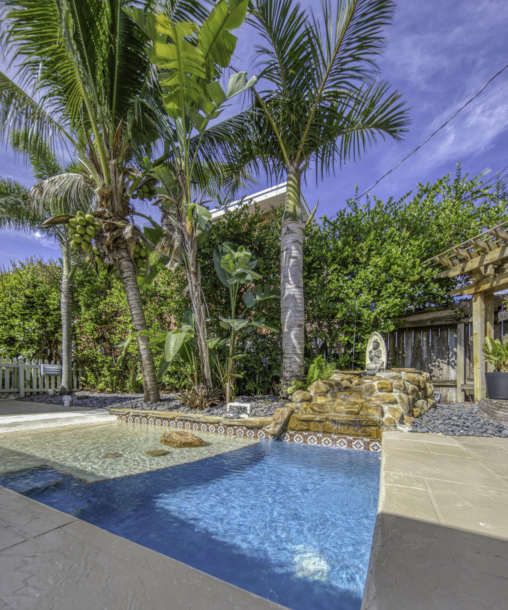 LAKE WORTH TOWN OF - Residential