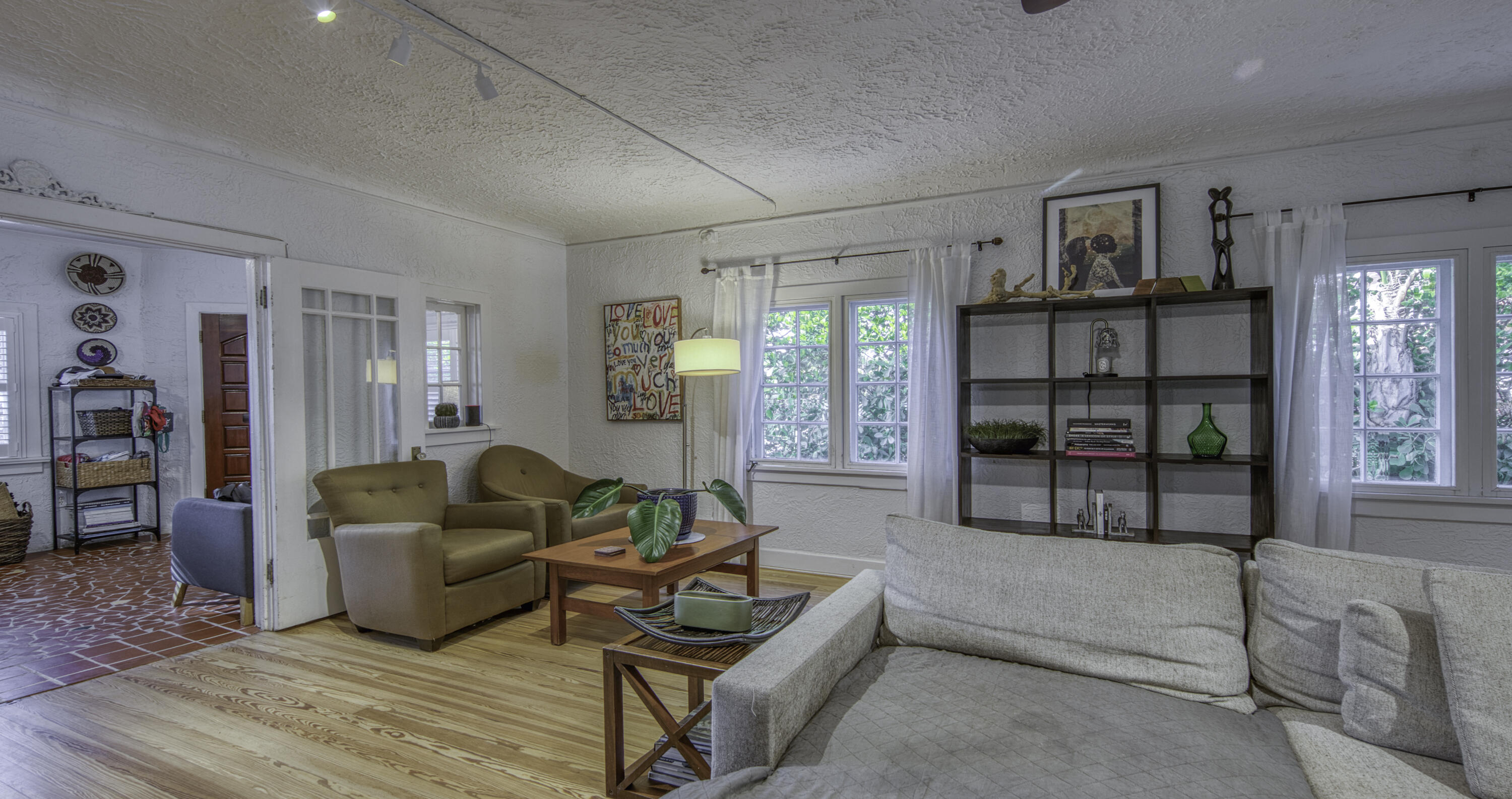 LAKE WORTH TOWN OF - Residential