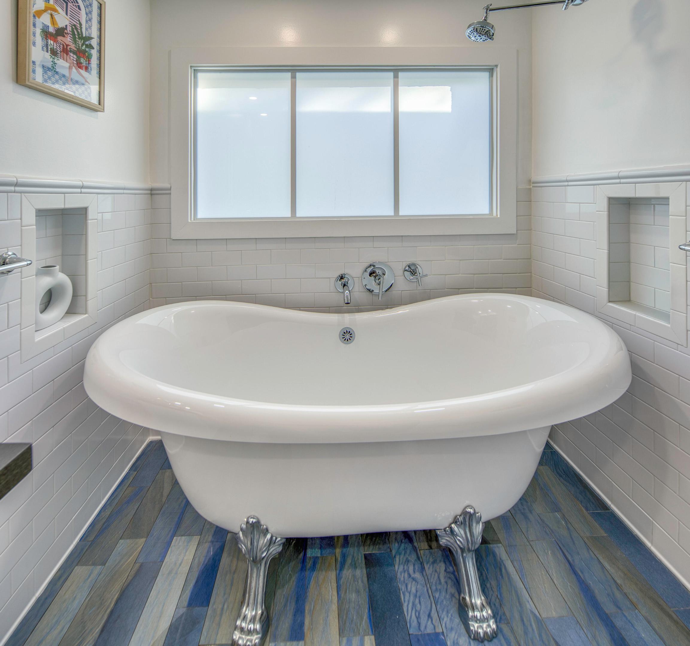 LAKE WORTH TOWN OF - Residential