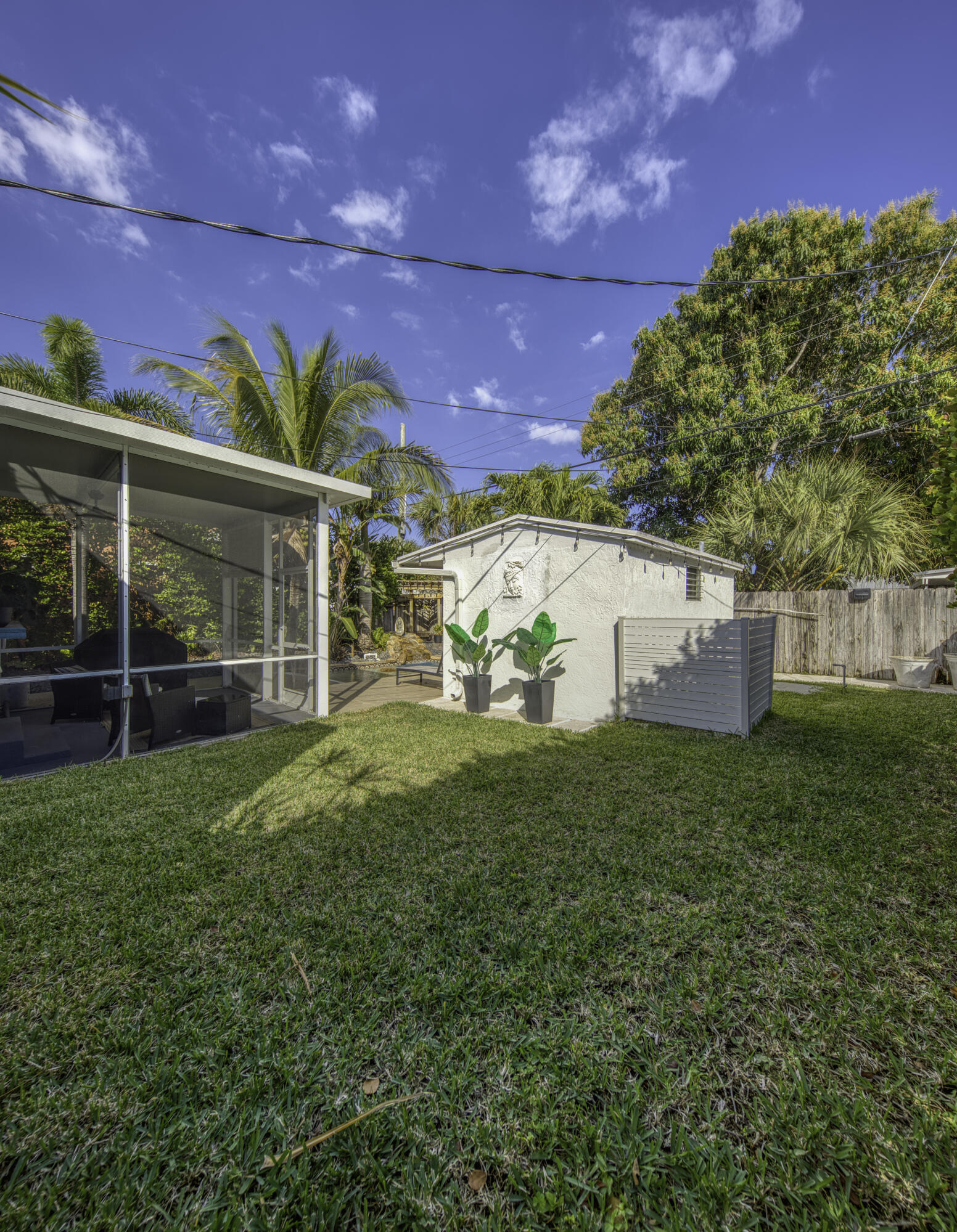 LAKE WORTH TOWN OF - Residential