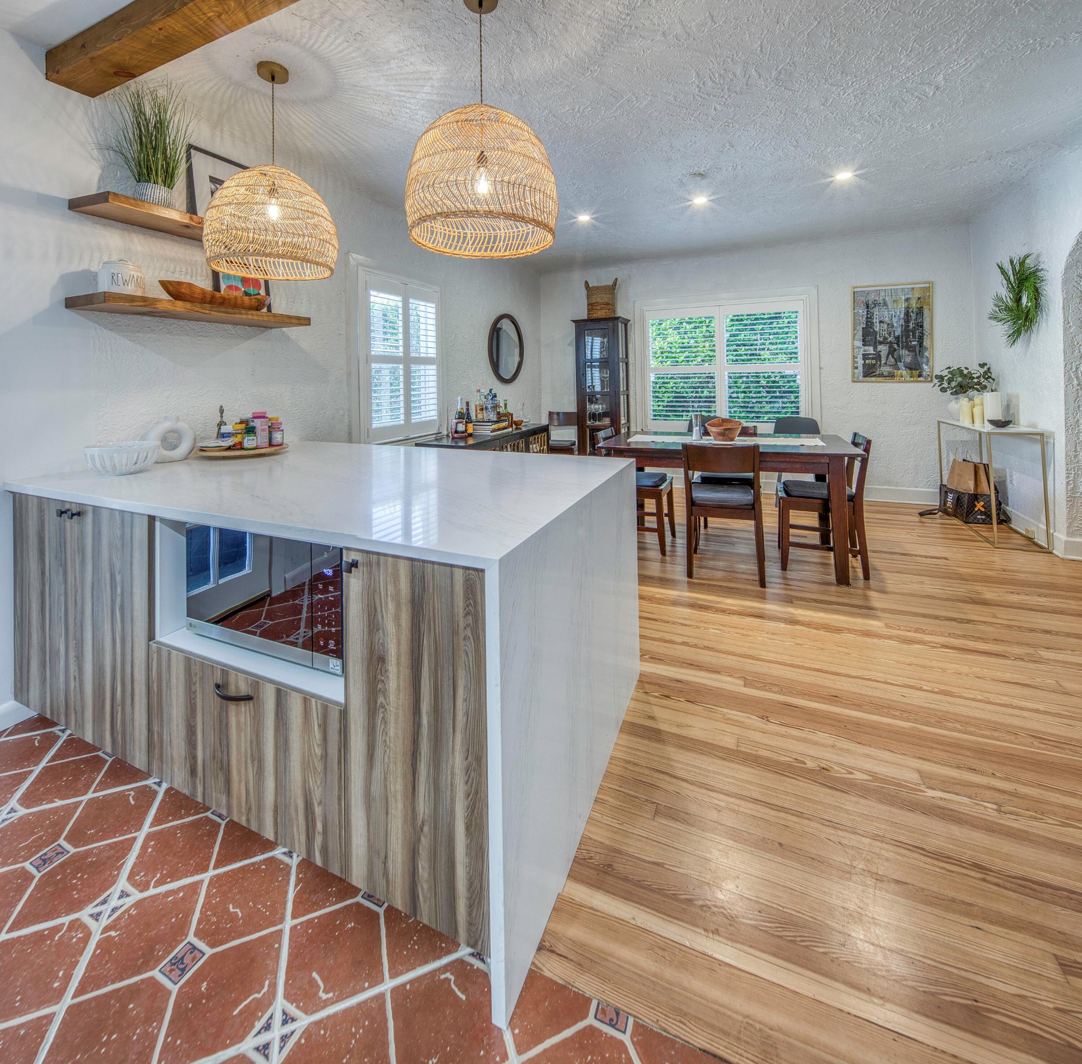 LAKE WORTH TOWN OF - Residential