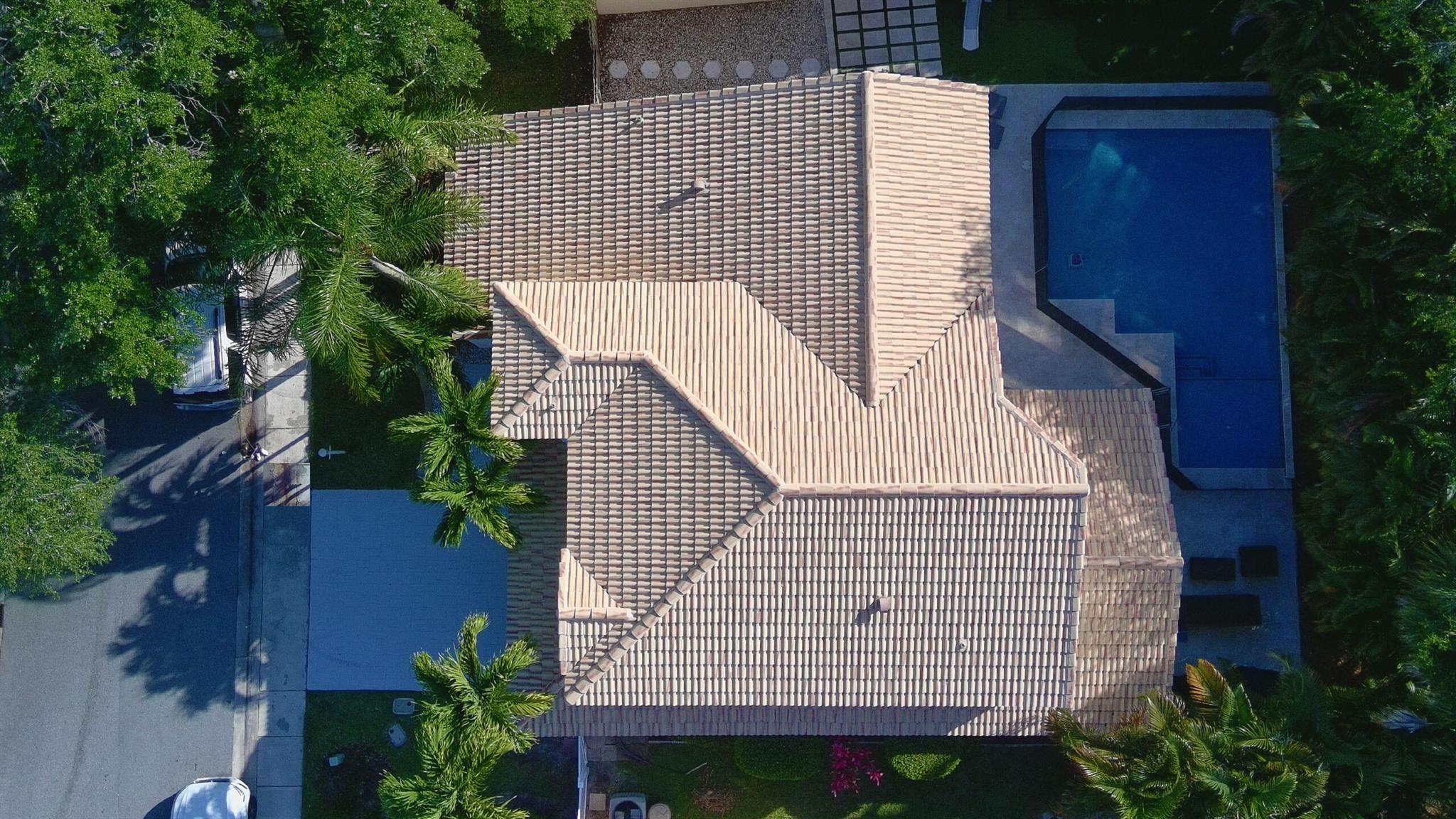 1027 Siena Oaks Circle W