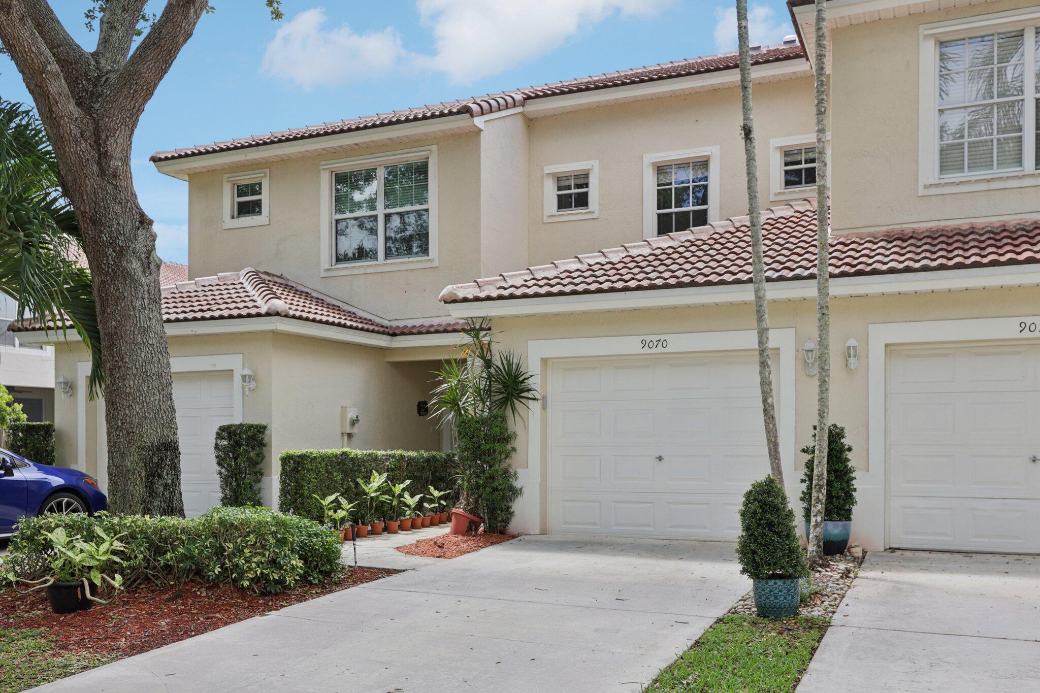 9070 TREMEZZO Lane