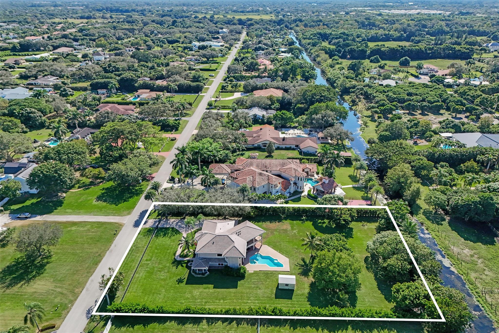 Majestic Groves - Residential