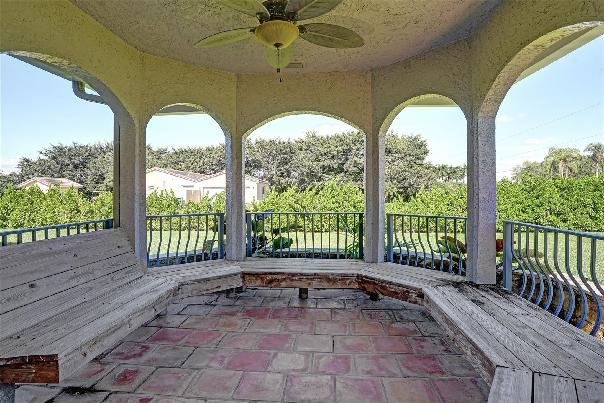 Majestic Groves - Residential