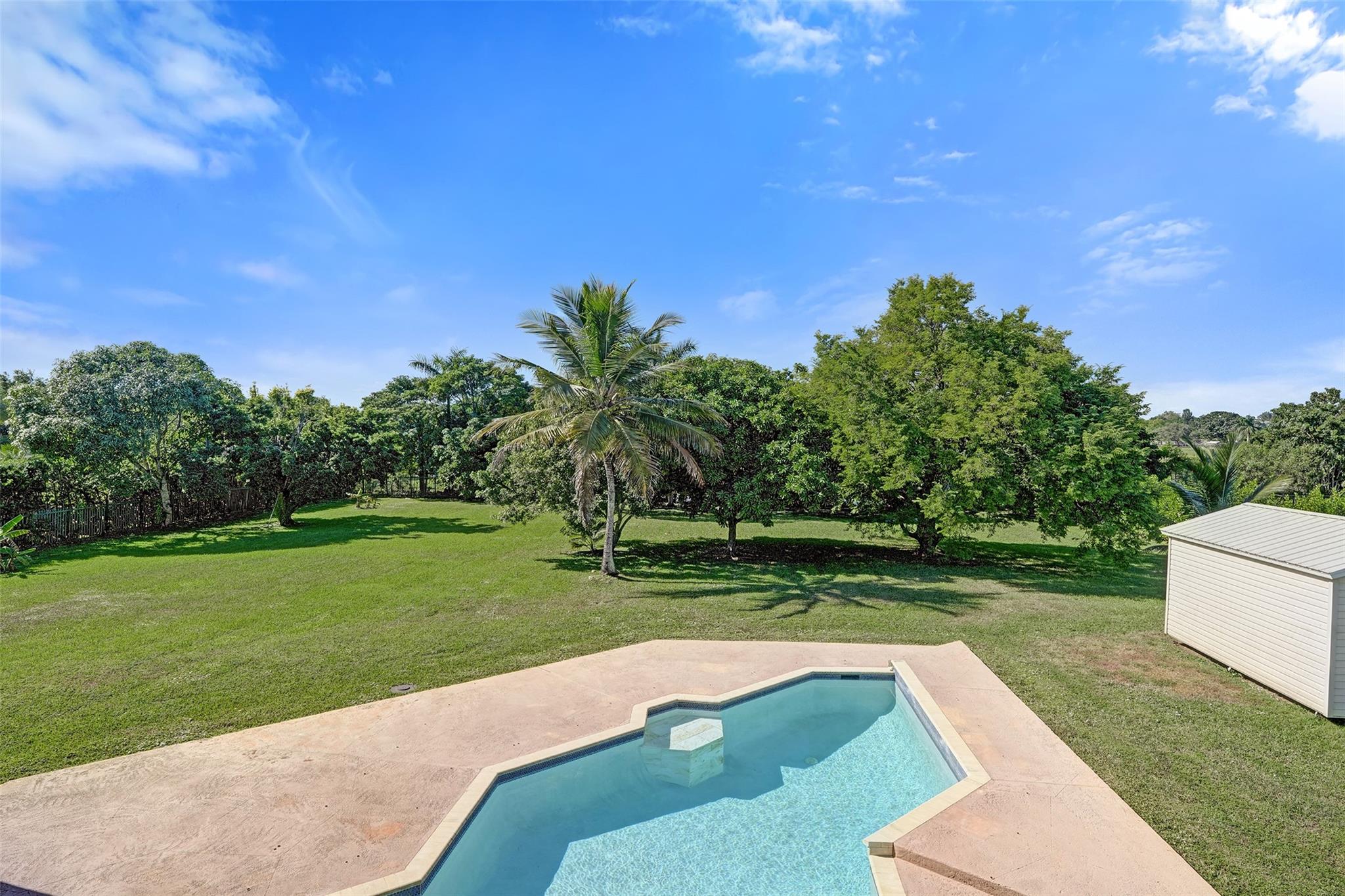 Majestic Groves - Residential