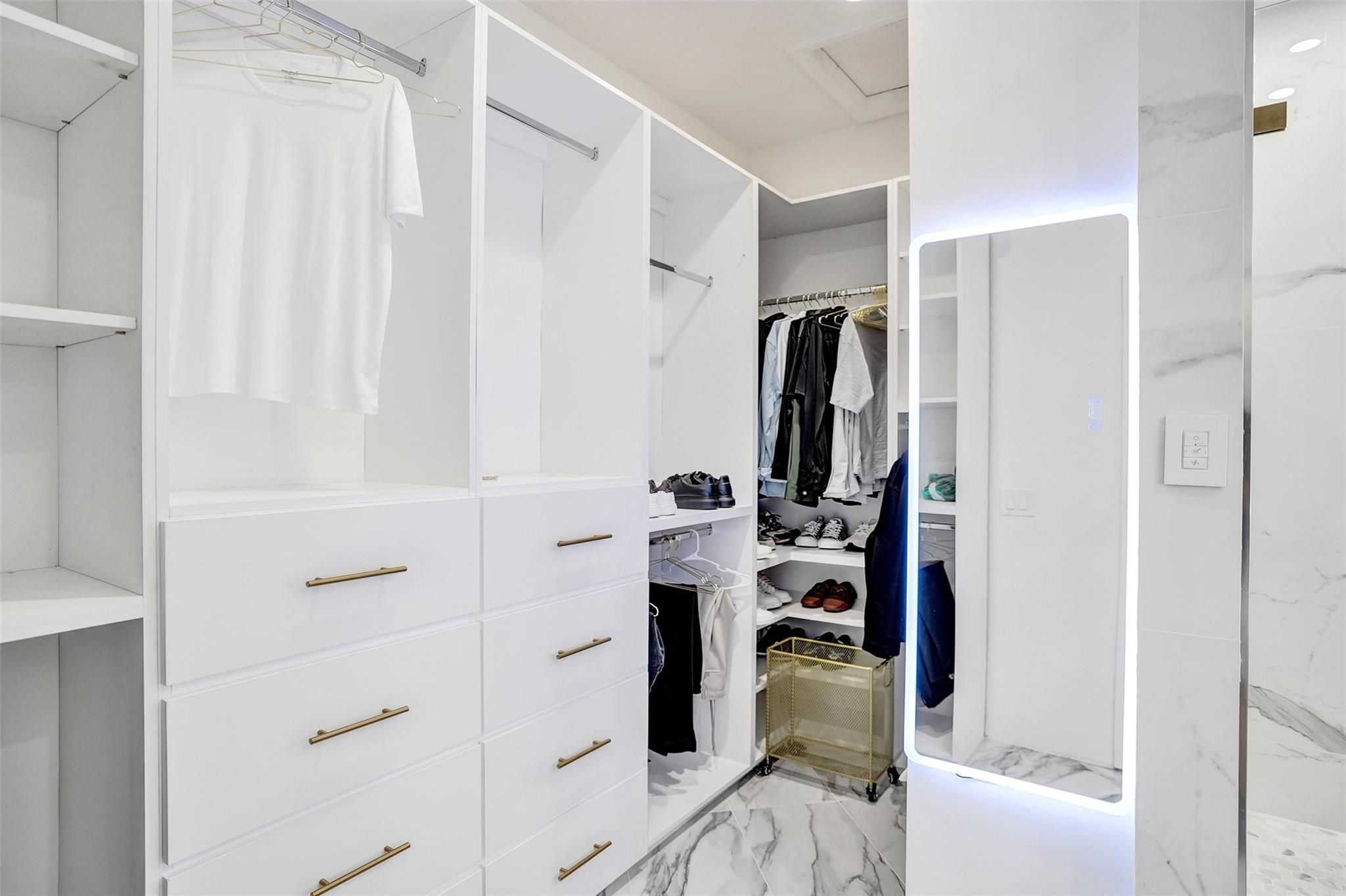 Majestic Groves - Residential