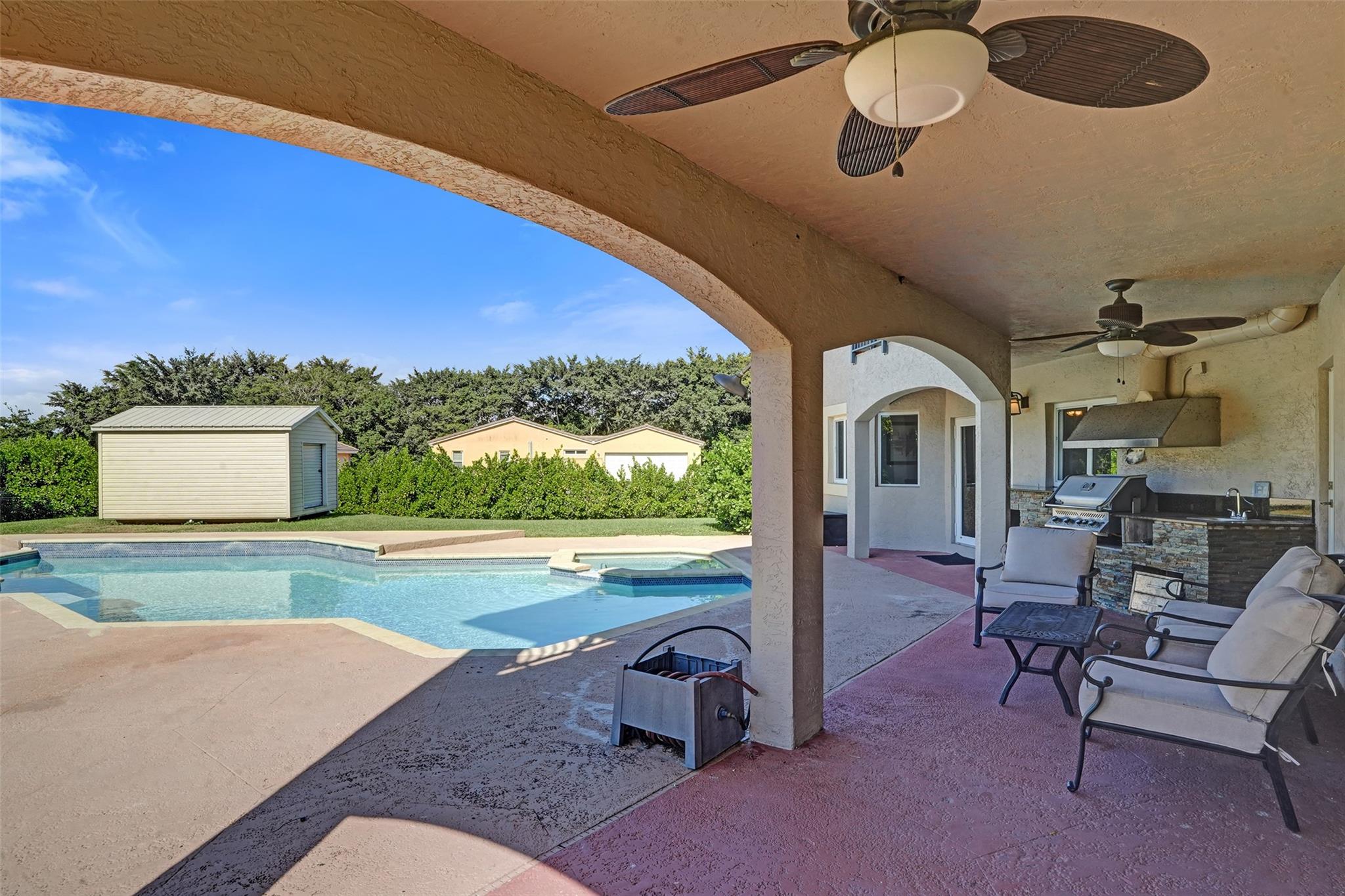 Majestic Groves - Residential