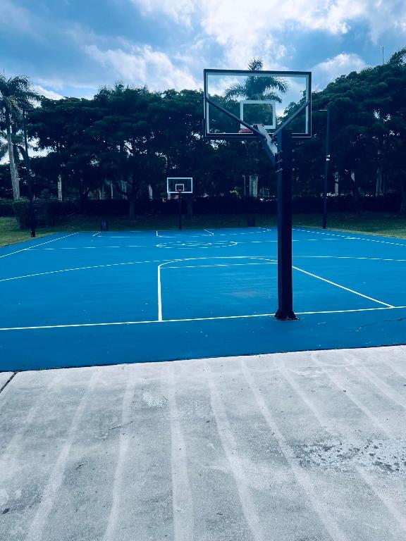 NAUTICA ISLES 4 - Residential