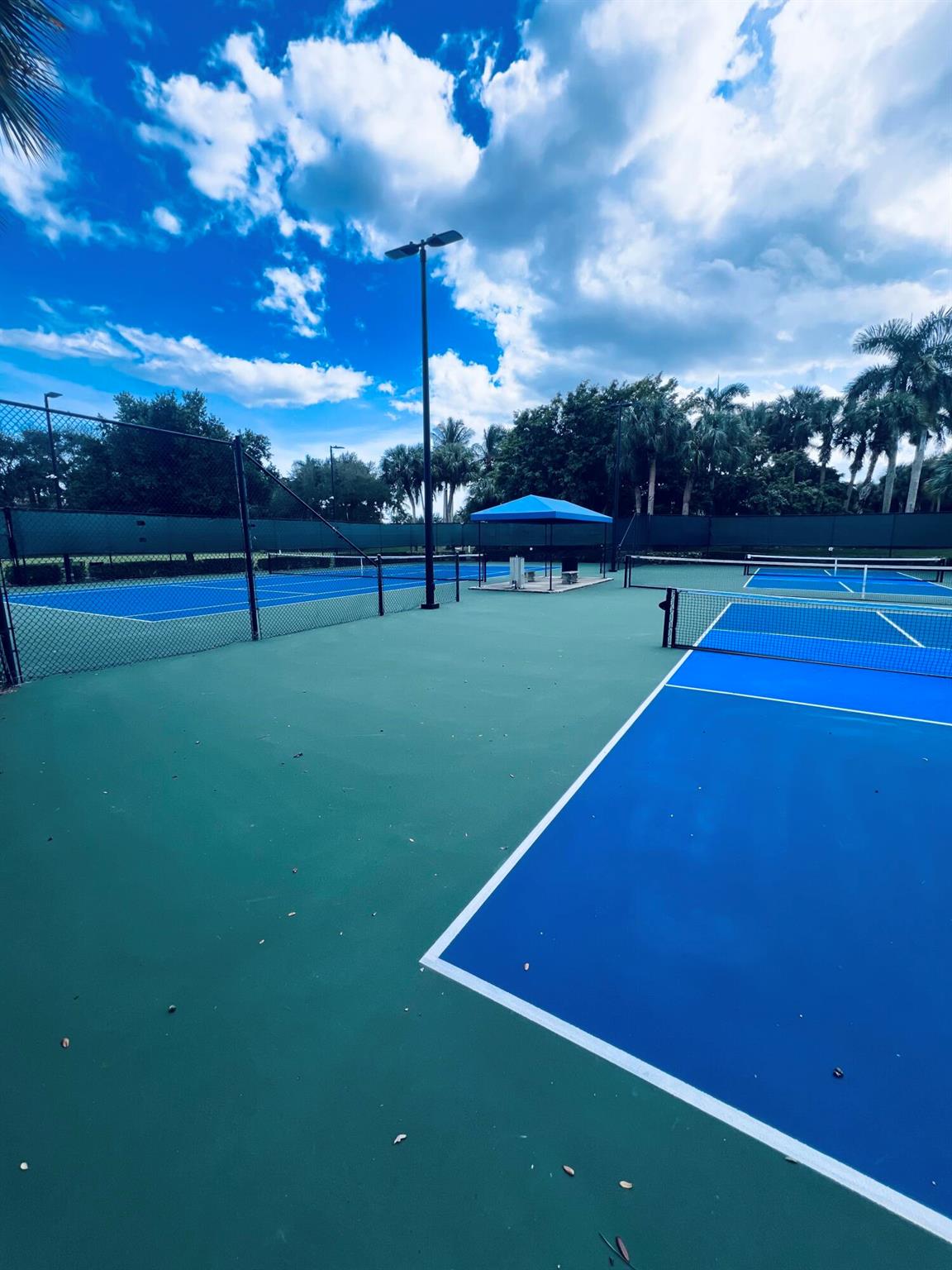 NAUTICA ISLES 4 - Residential