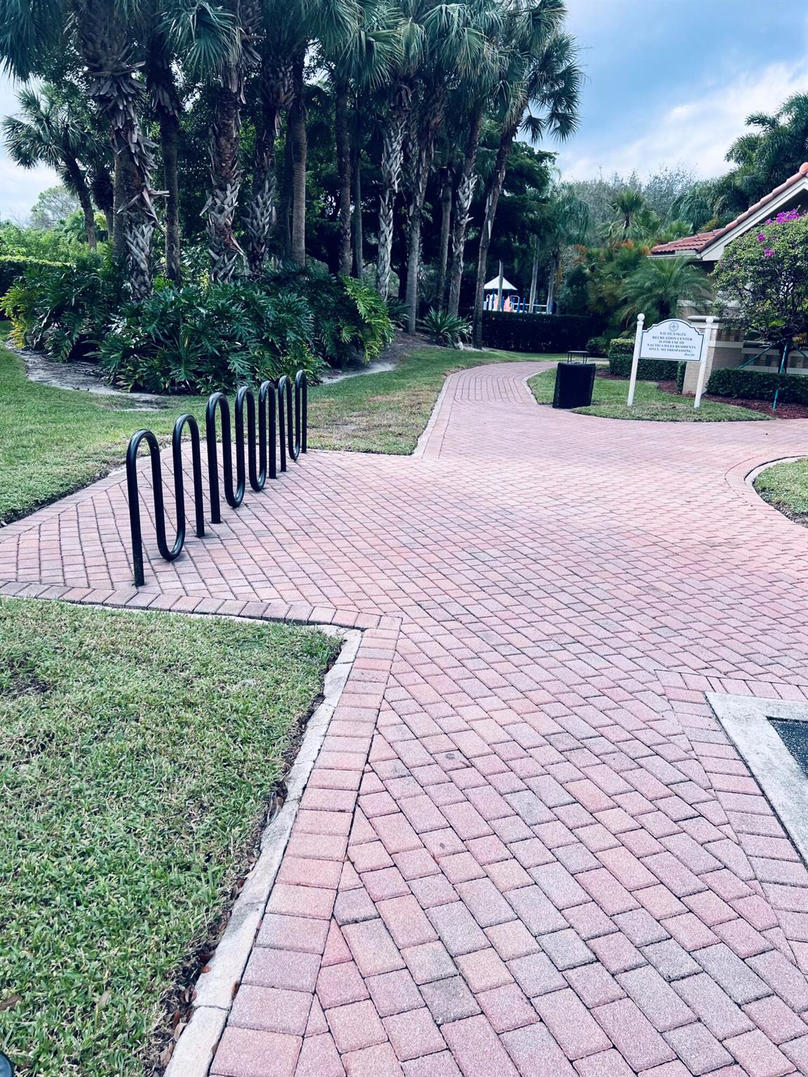 NAUTICA ISLES 4 - Residential