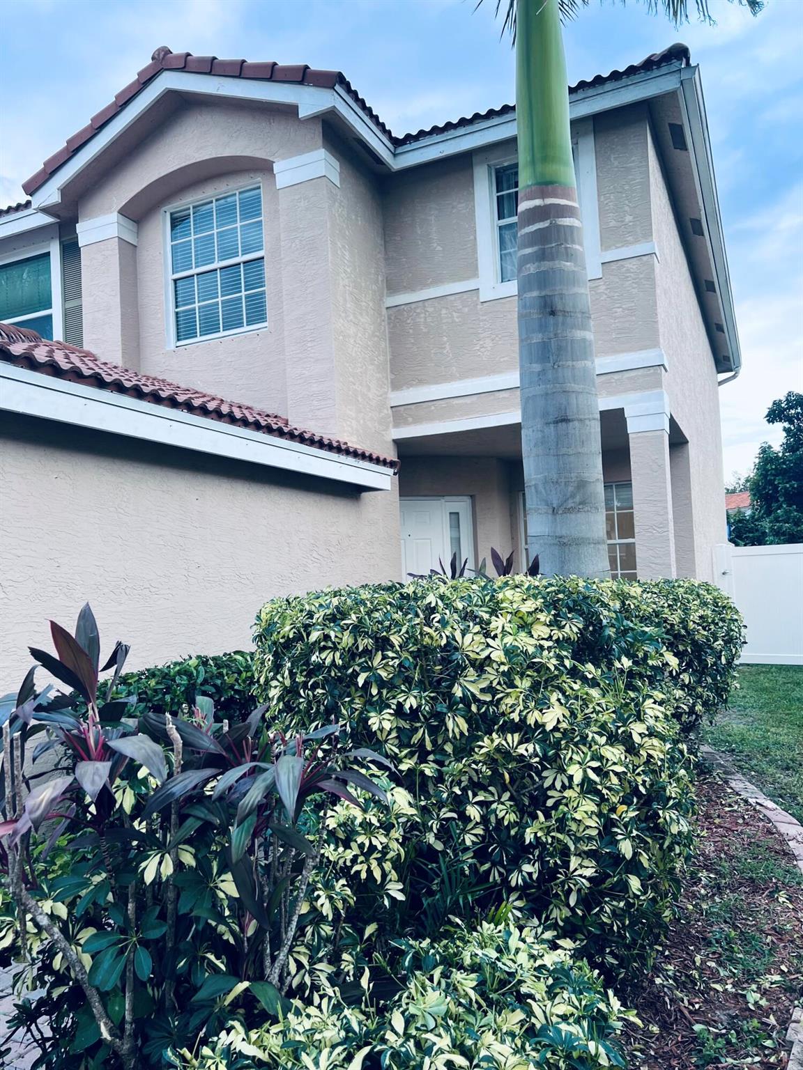 NAUTICA ISLES 4 - Residential