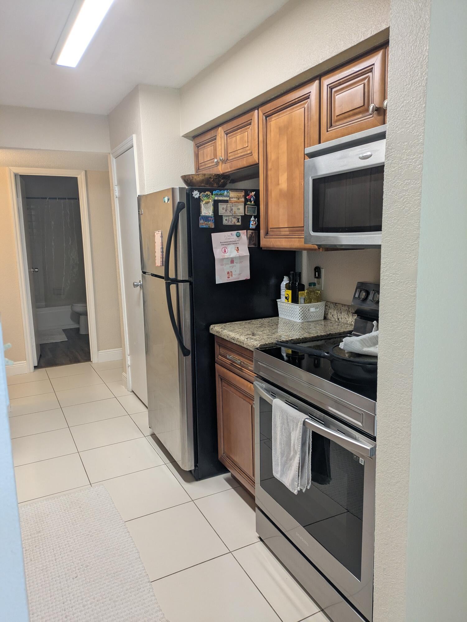 915 RIVERSIDE Drive 511