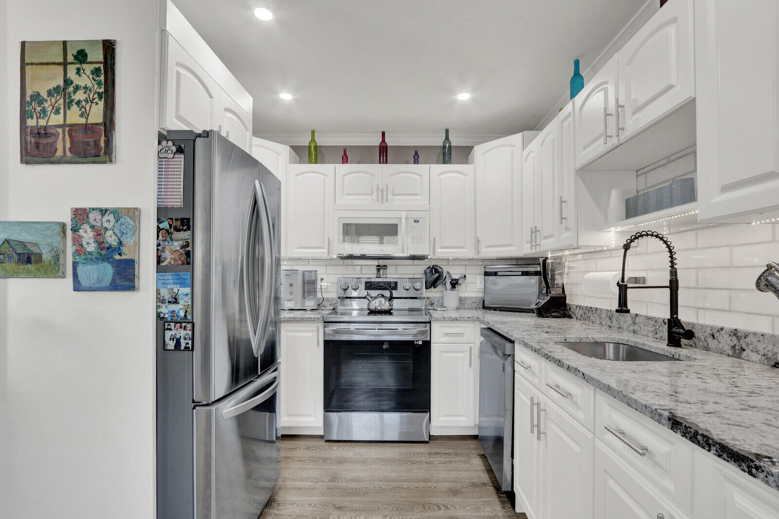 KINGS POINT FLANDERS CONDOS - Residential