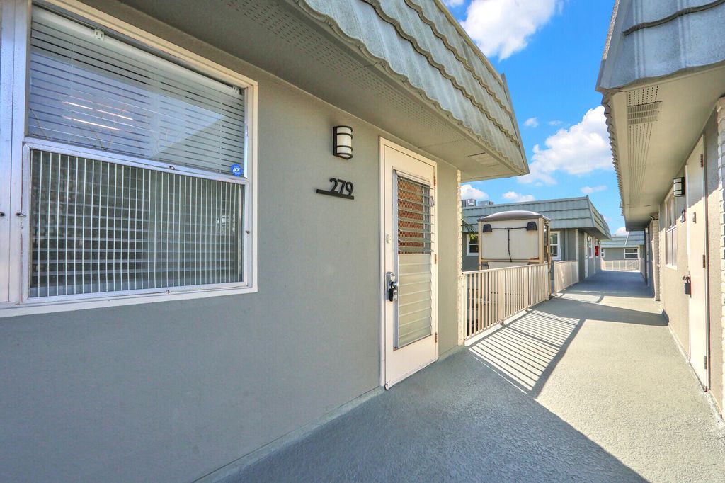 Photo of 279 Flanders #F, Delray Beach, FL 33484 (MLS # R11161664)