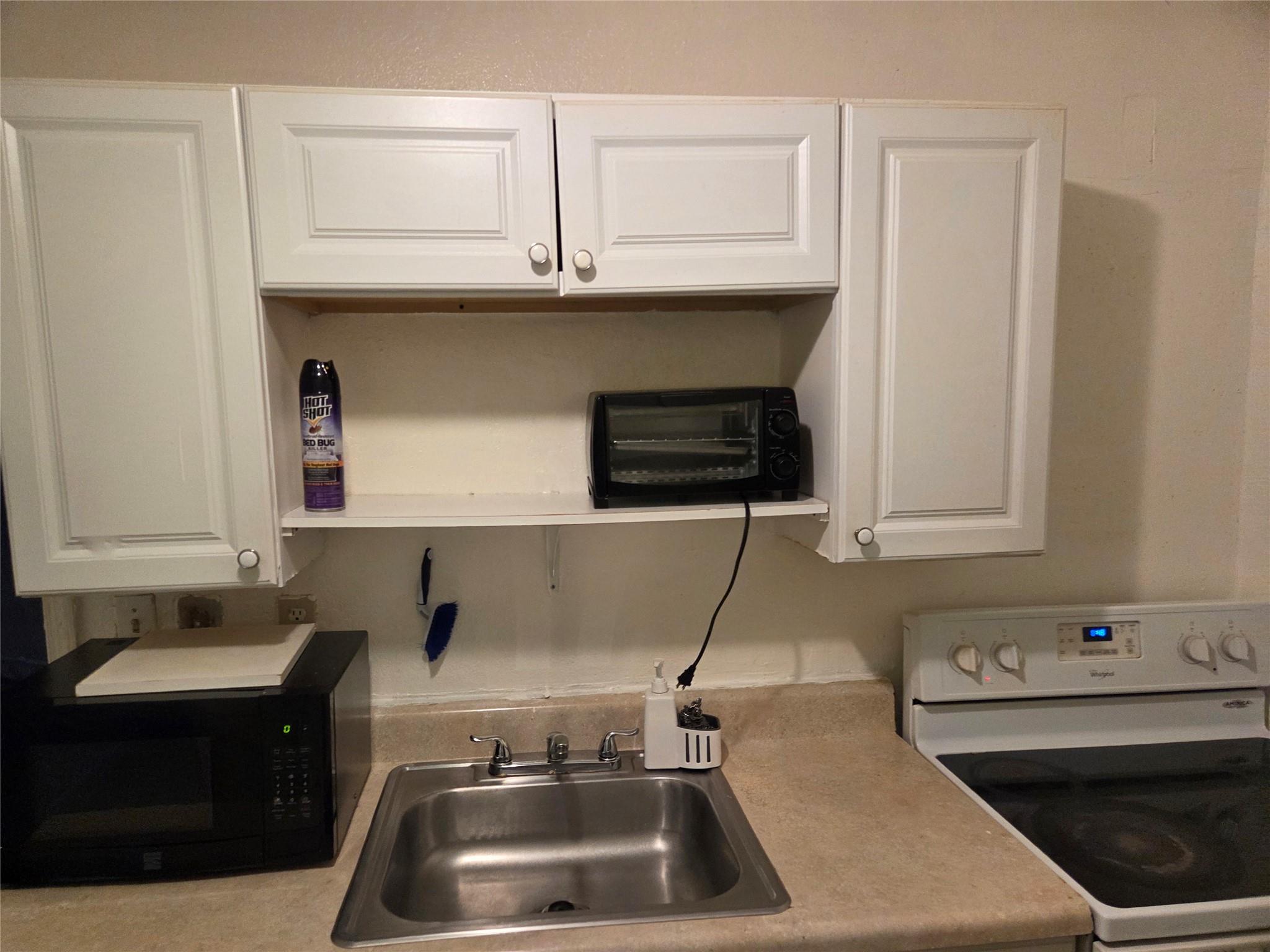 North Lauderdale Village - Residential Lease
