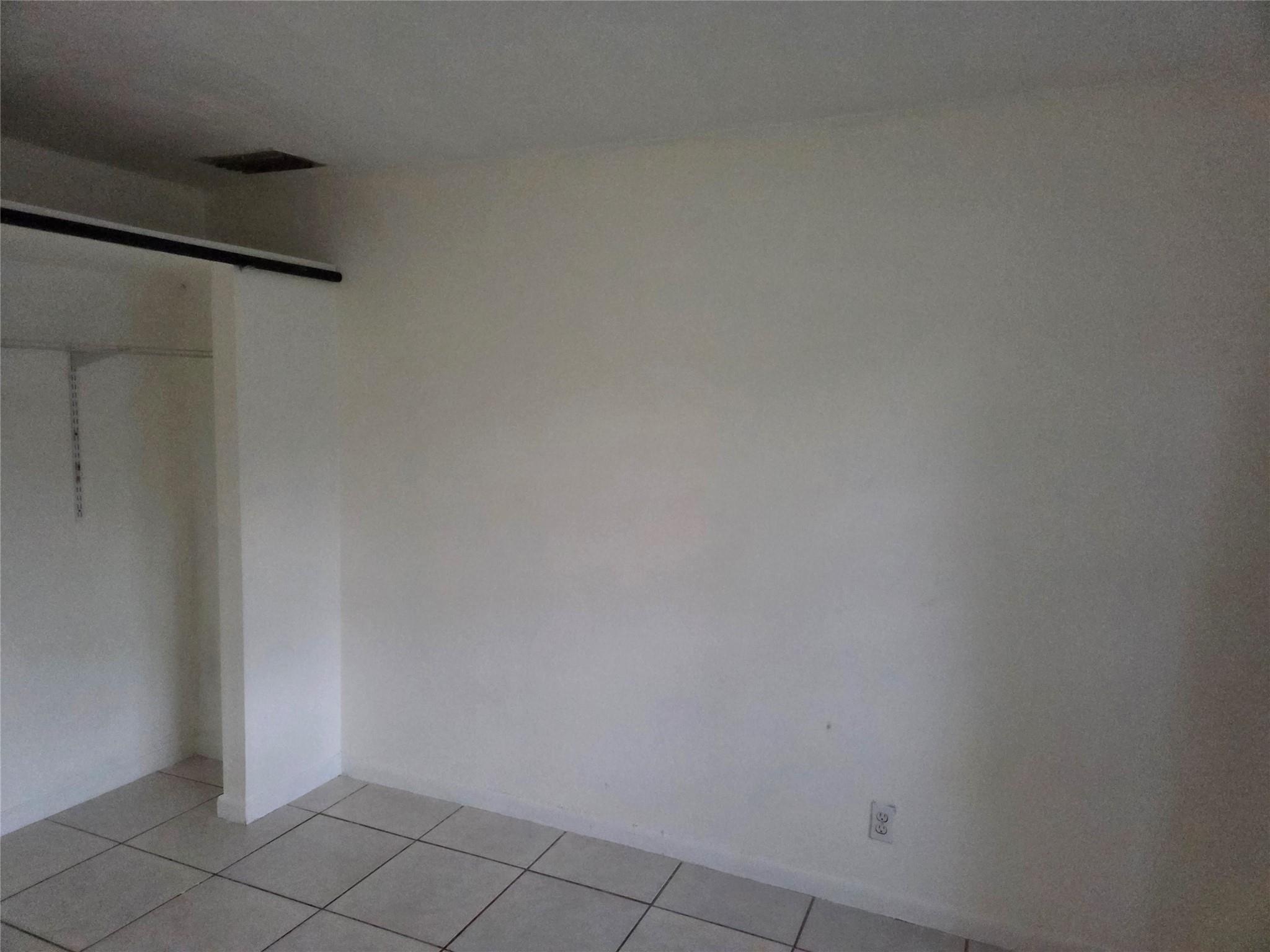 North Lauderdale Village - Residential Lease