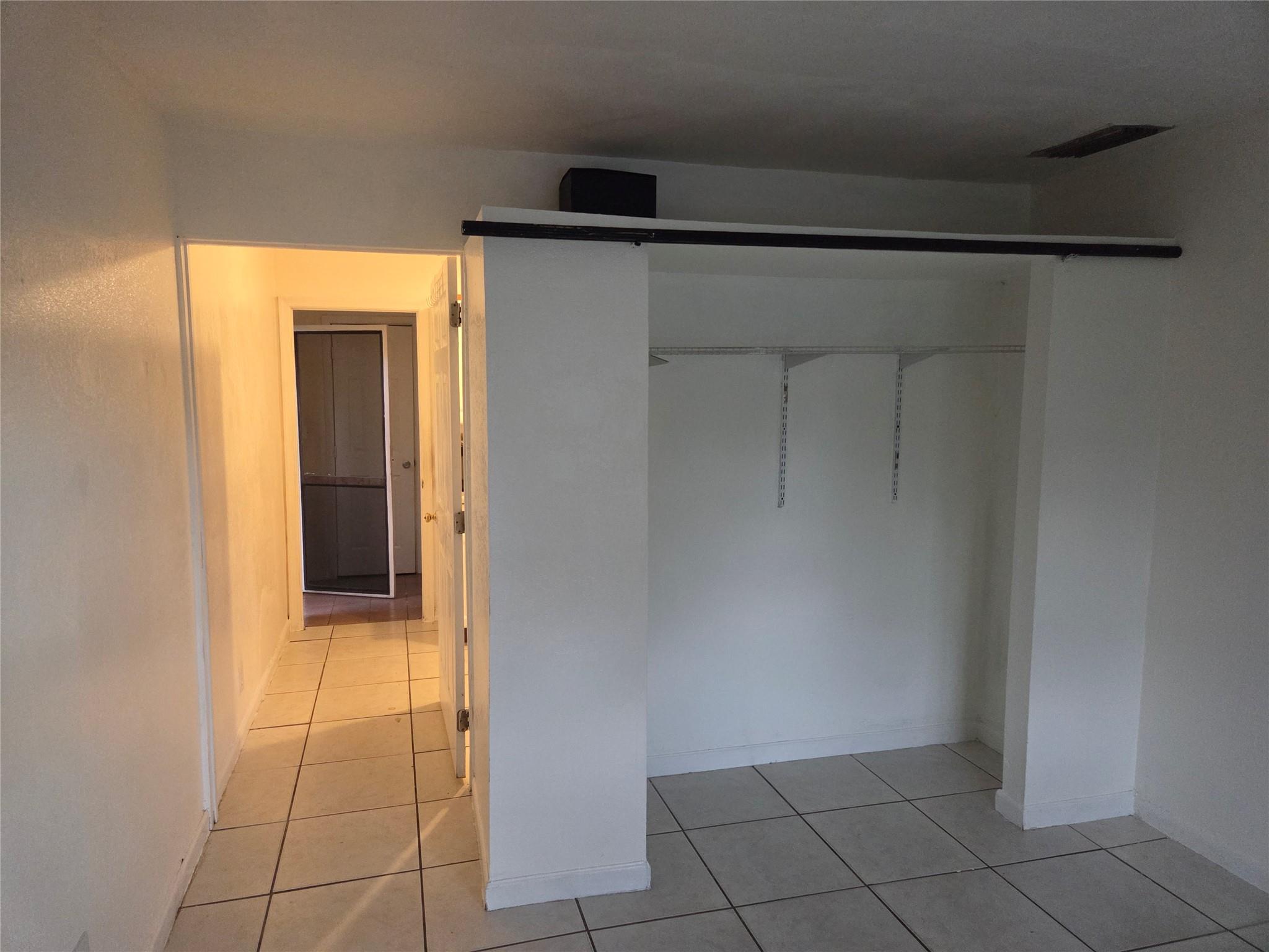North Lauderdale Village - Residential Lease