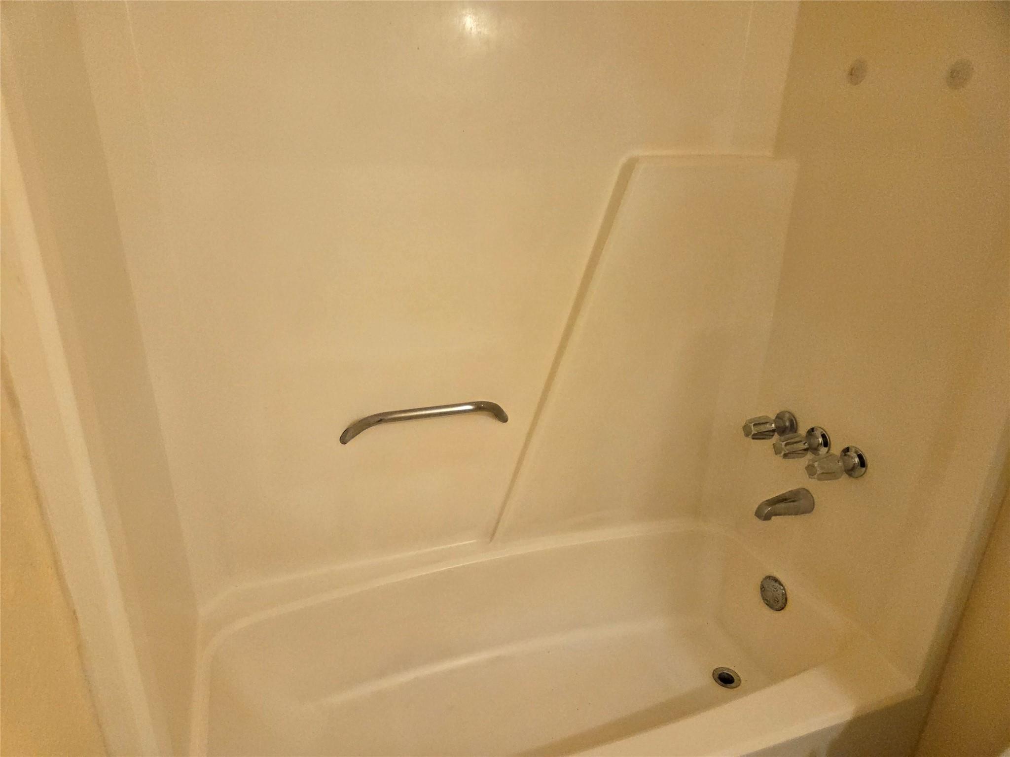 North Lauderdale Village - Residential Lease