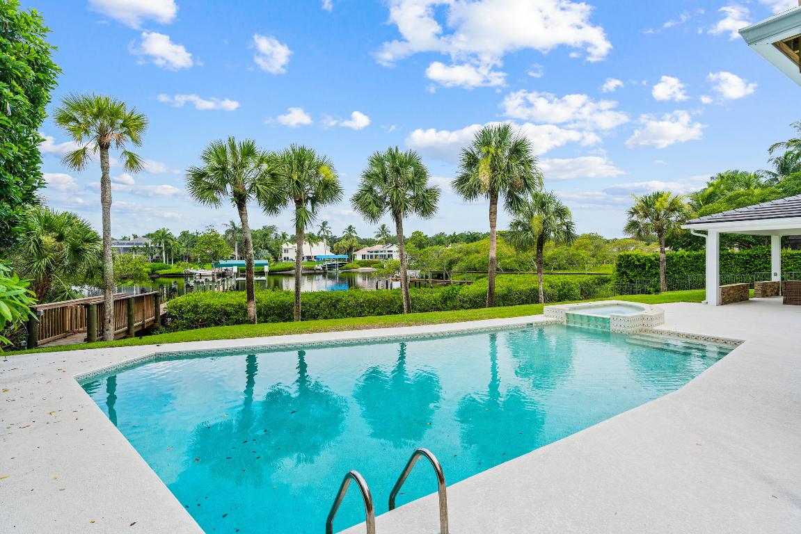 RIVER RIDGE HOMEOWNER ASSOCIATION INC - Residential Lease