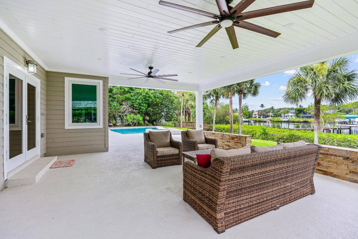 RIVER RIDGE HOMEOWNER ASSOCIATION INC - Residential Lease