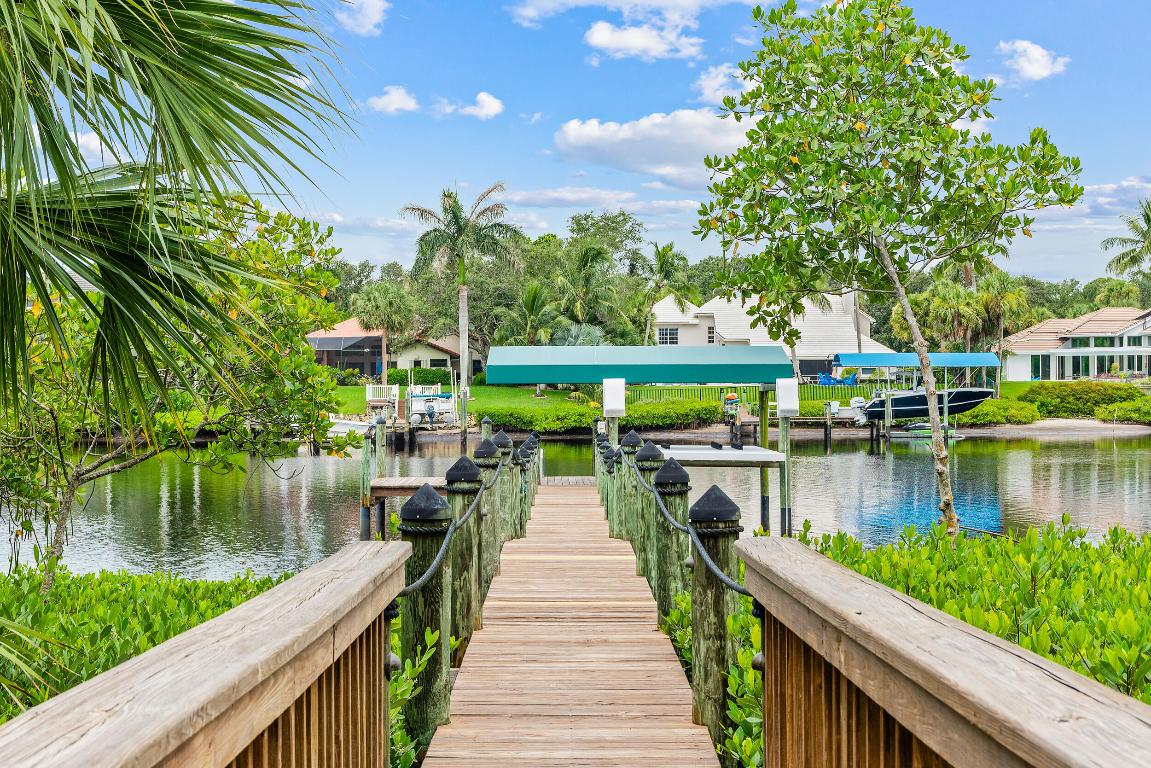 RIVER RIDGE HOMEOWNER ASSOCIATION INC - Residential Lease